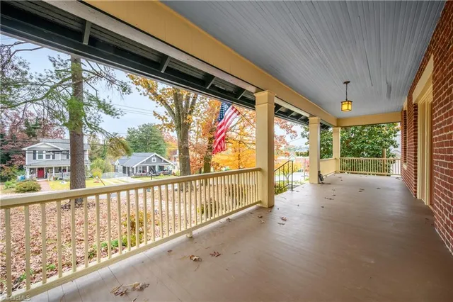 $359,900 | 1023 North Main Street, Mount Airy, NC 27030