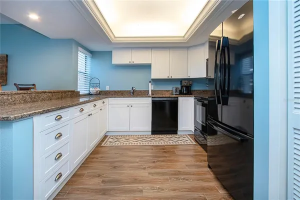 $849,900 | 1700 Cove II Place, Unit 324, Sarasota, FL 34242