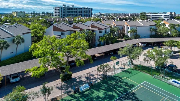 $849,900 | 1700 Cove II Place, Unit 324, Sarasota, FL 34242