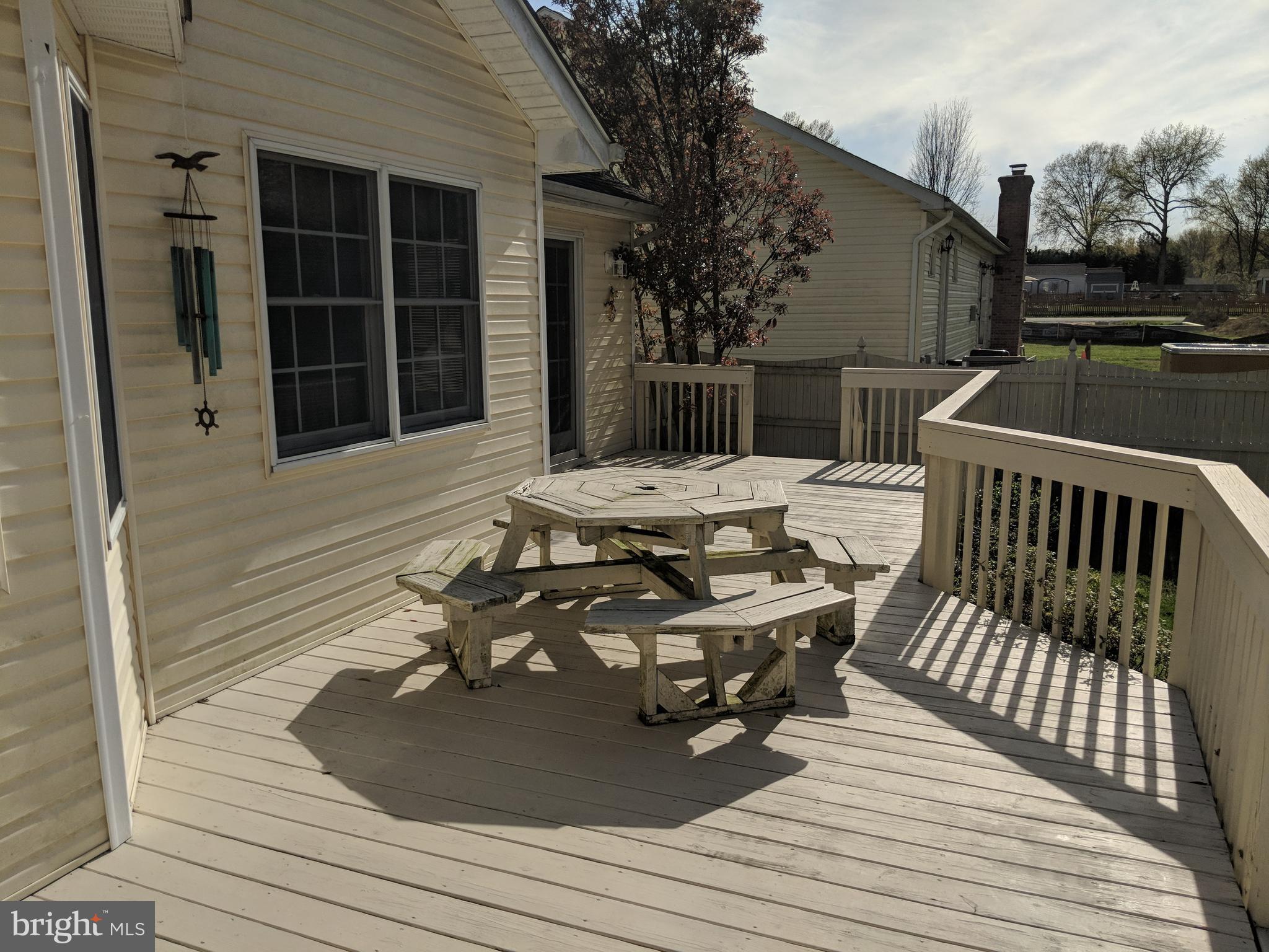206 Ackerman Road Stevensville, MD 21666 - Photo 24 of 27 Rear Deck