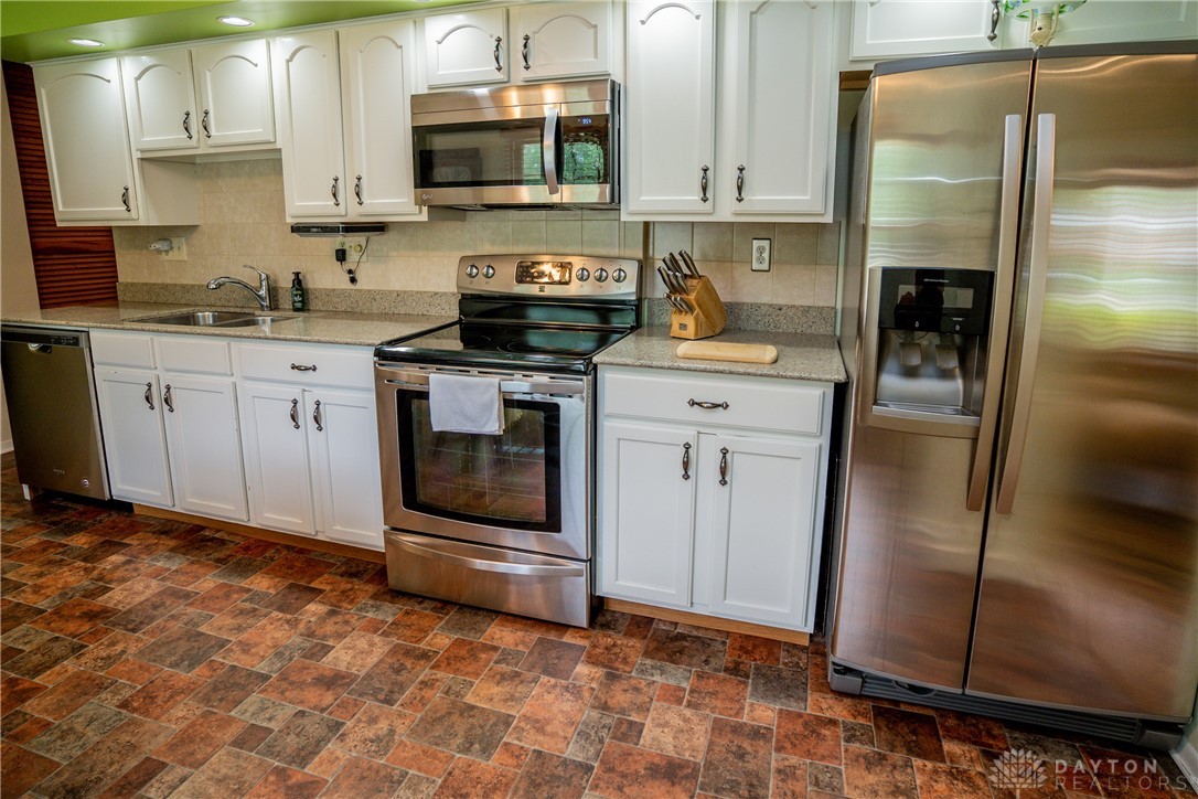 4401 Wehner Road Kettering, OH 45429 - Photo 11 of 38 Gallery Image 11