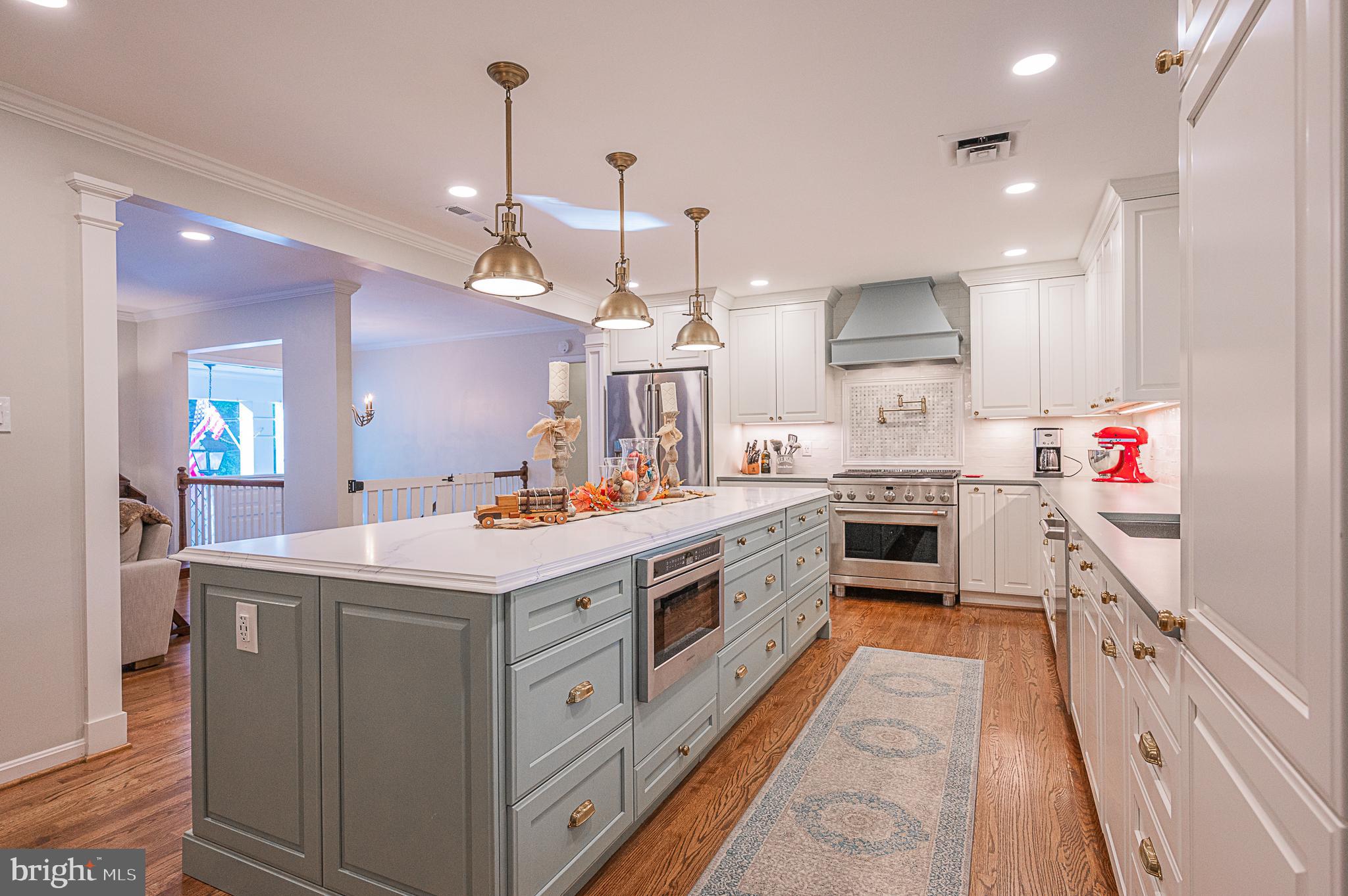 3675 Military Road Arlington, VA 22207 - Photo 15 of 40 Stainless Commercial Grade GE Cafe Appliances