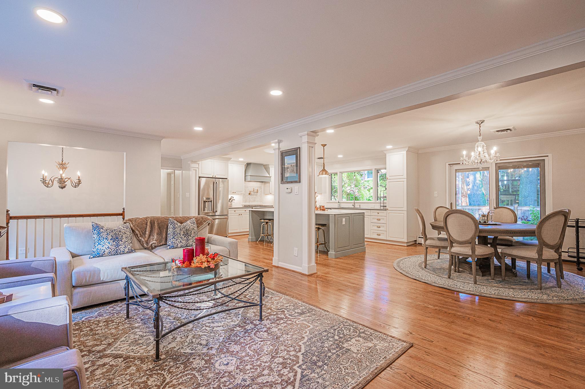 3675 Military Road Arlington, VA 22207 - Photo 7 of 40 Open Concept Main Level with Hardwood Floors