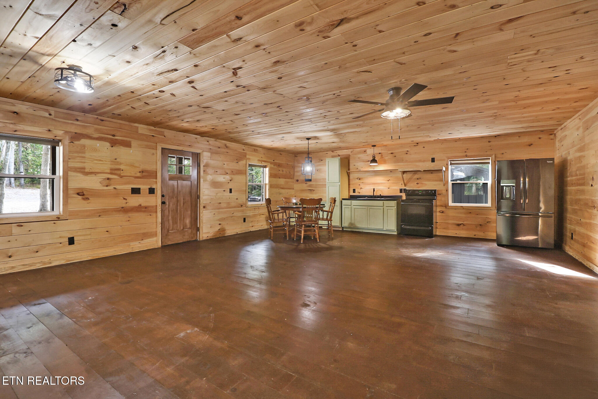 502 Buck Ridge Road Jamestown, TN 38556 - Photo 8 of 38 n44a9742-n44a9746