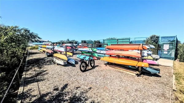 a view of a tennis court