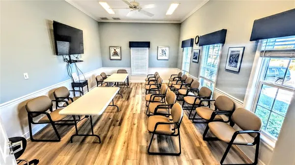 $4,300 | 958 Sandpiper Circle, Unit 958, Bradenton, FL 34209