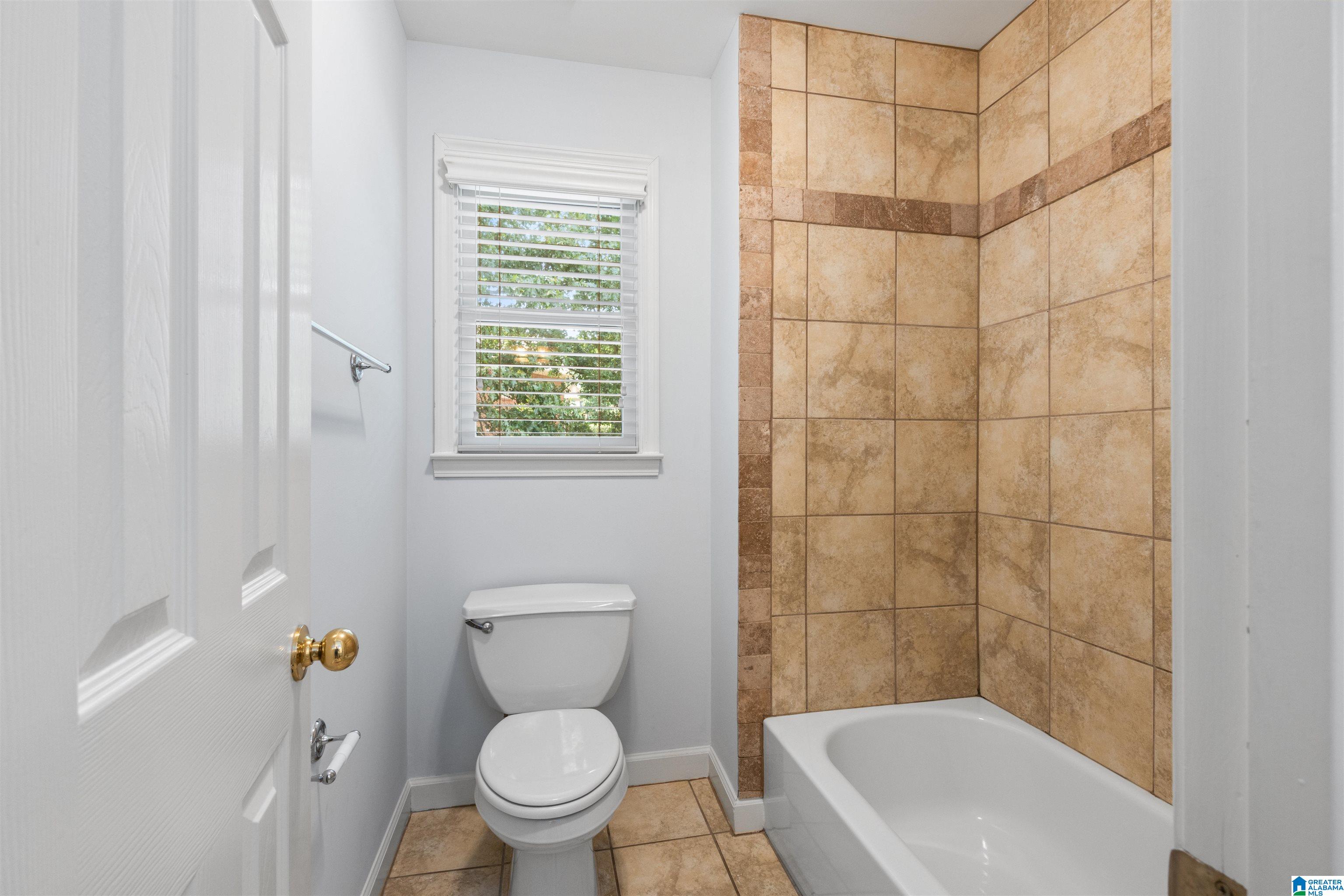 5155 Sapphire Ridge Hoover, AL 35244 - Photo 28 of 63 Gallery Image 28