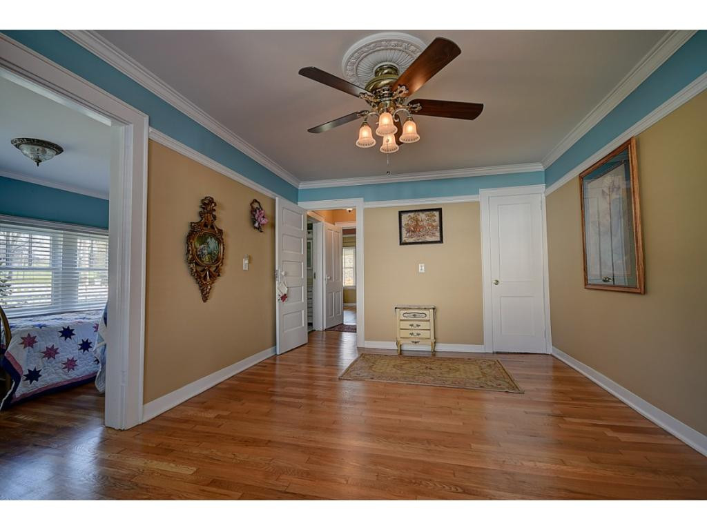 809 Fordtown Road Kingsport, TN 37663 - Photo 30 of 36 Photo 30