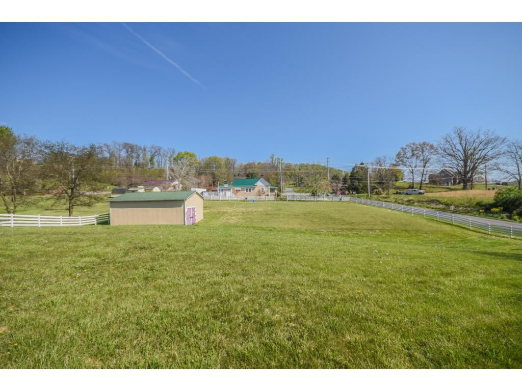 809 Fordtown Road Kingsport, TN 37663 - Photo 35 of 36 Photo 35