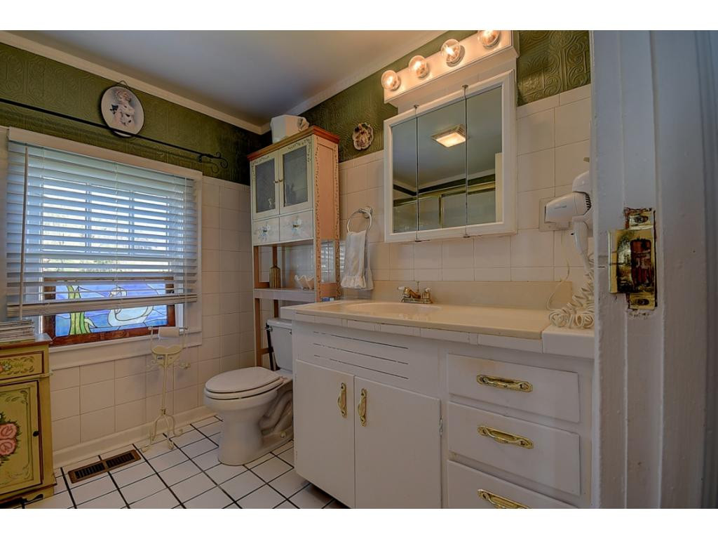 809 Fordtown Road Kingsport, TN 37663 - Photo 7 of 36 Photo 7