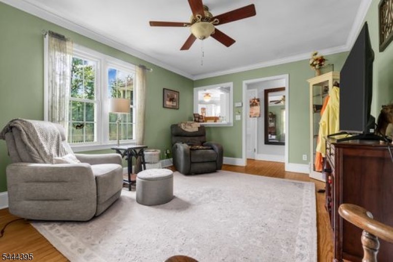 160 Hillcrest Road Flemington, NJ 08822 - Photo 7 of 40