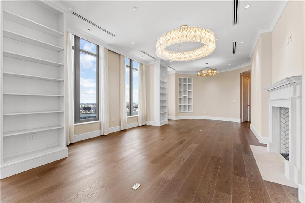 3376 Peachtree Road Northeast, Unit 35A Atlanta, GA 30326 - Photo 4 of 26 Gallery Image 4