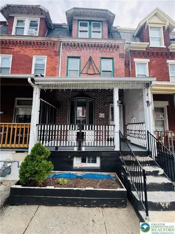 $1,945 | 637 North Penn Street, Allentown, PA 18102