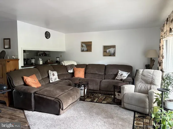 $105,000 | 1610 The Fairway, Unit 307W, Rydal, PA 19046