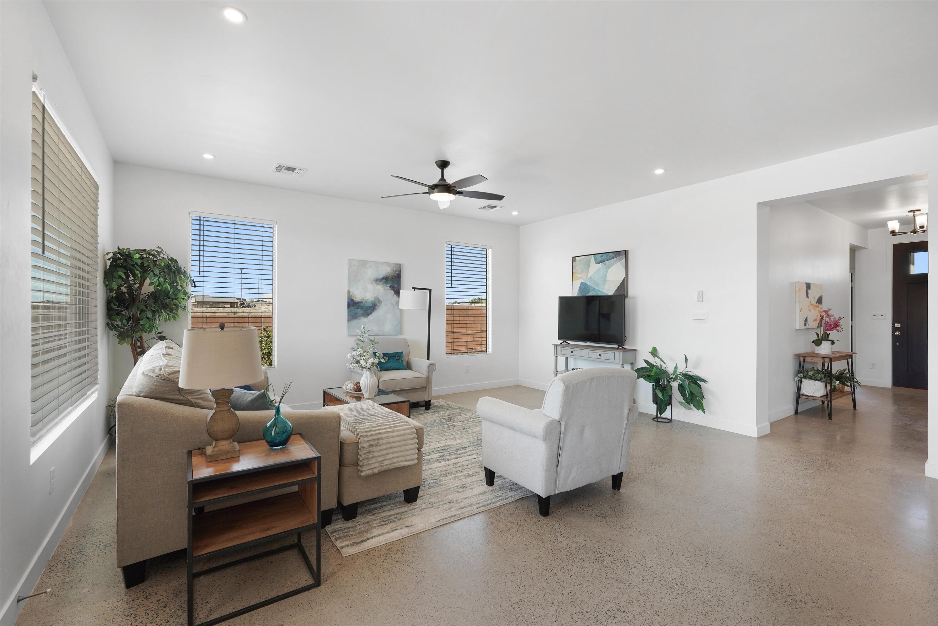 609 2nd Street Northeast Rio Rancho, NM 87124 - Photo 9 of 72 Gallery Image 9