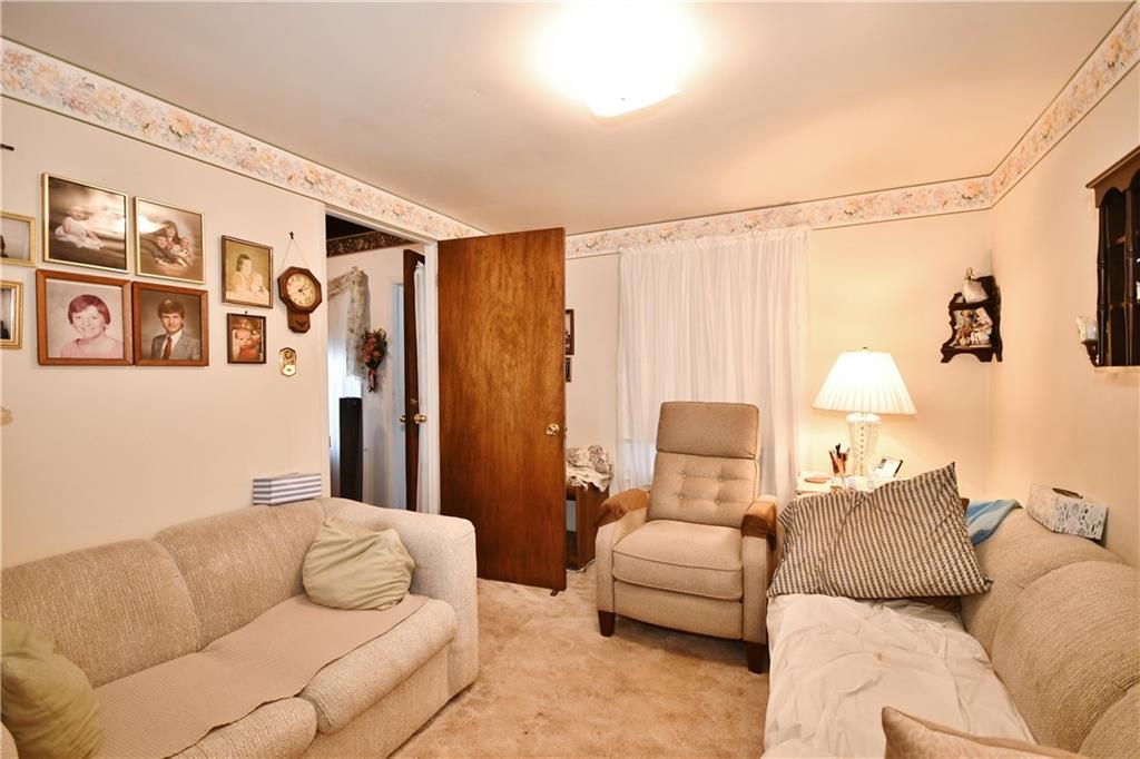 6509 Landview Road Pittsburgh, PA 15217 - Photo 12 of 24 Gallery Image 12