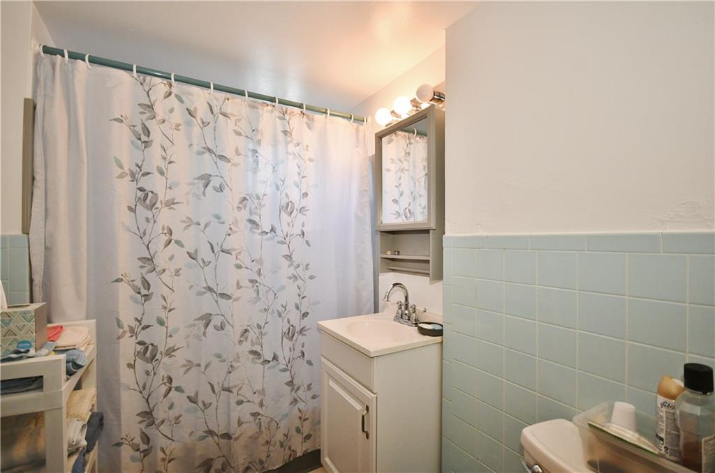 6509 Landview Road Pittsburgh, PA 15217 - Photo 14 of 24 Gallery Image 14