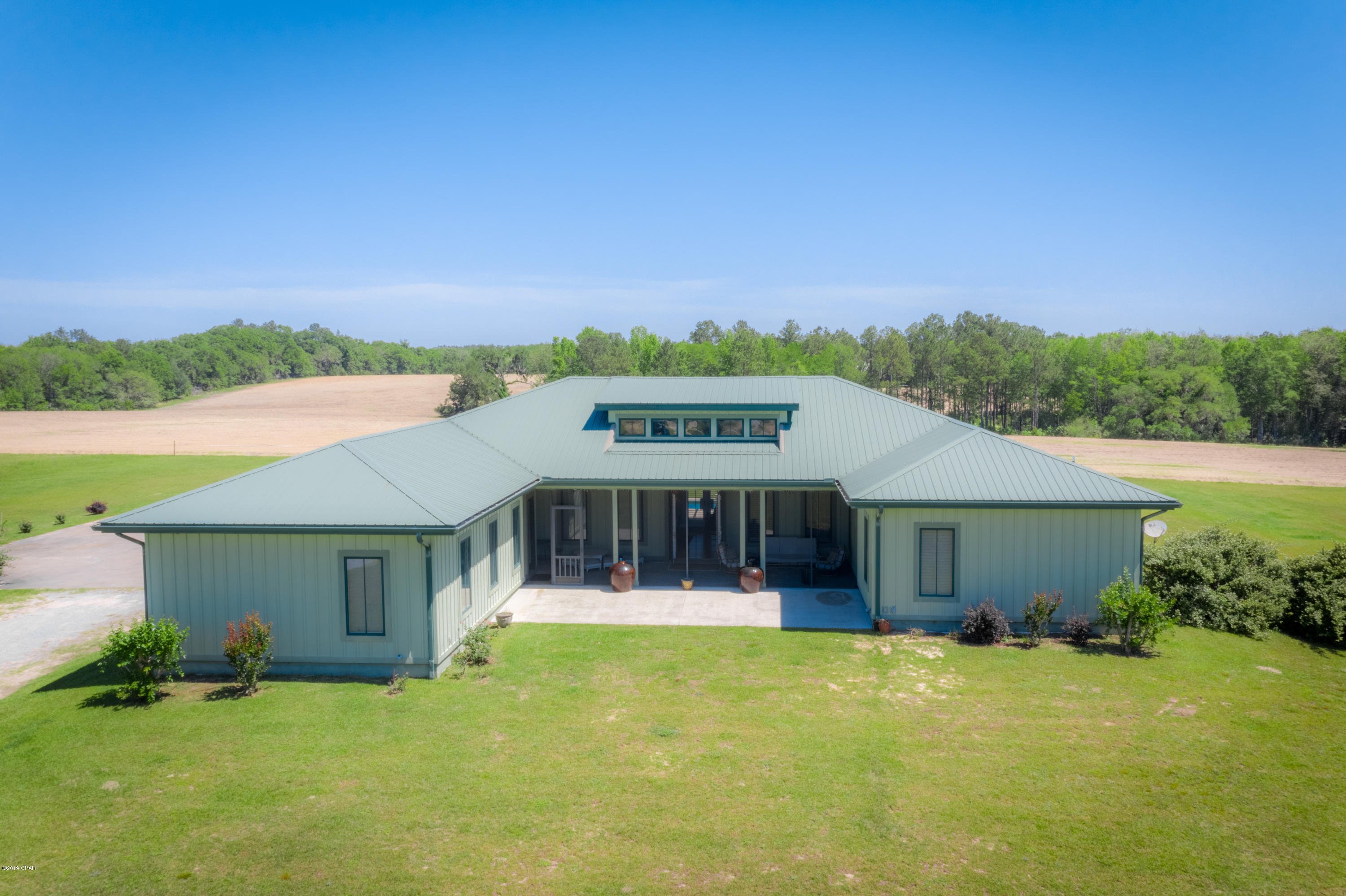 2515 River Road Caryville, FL 32427 - Photo 3 of 56 Gallery Image 3