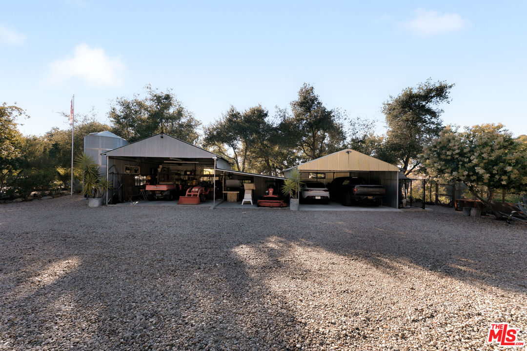 12460 Yellow Hill Road Malibu, CA 90265 - Photo 52 of 63