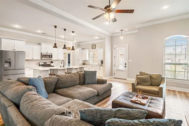 $324,900 | 2464 Dixie Drive, Covington, LA 70435