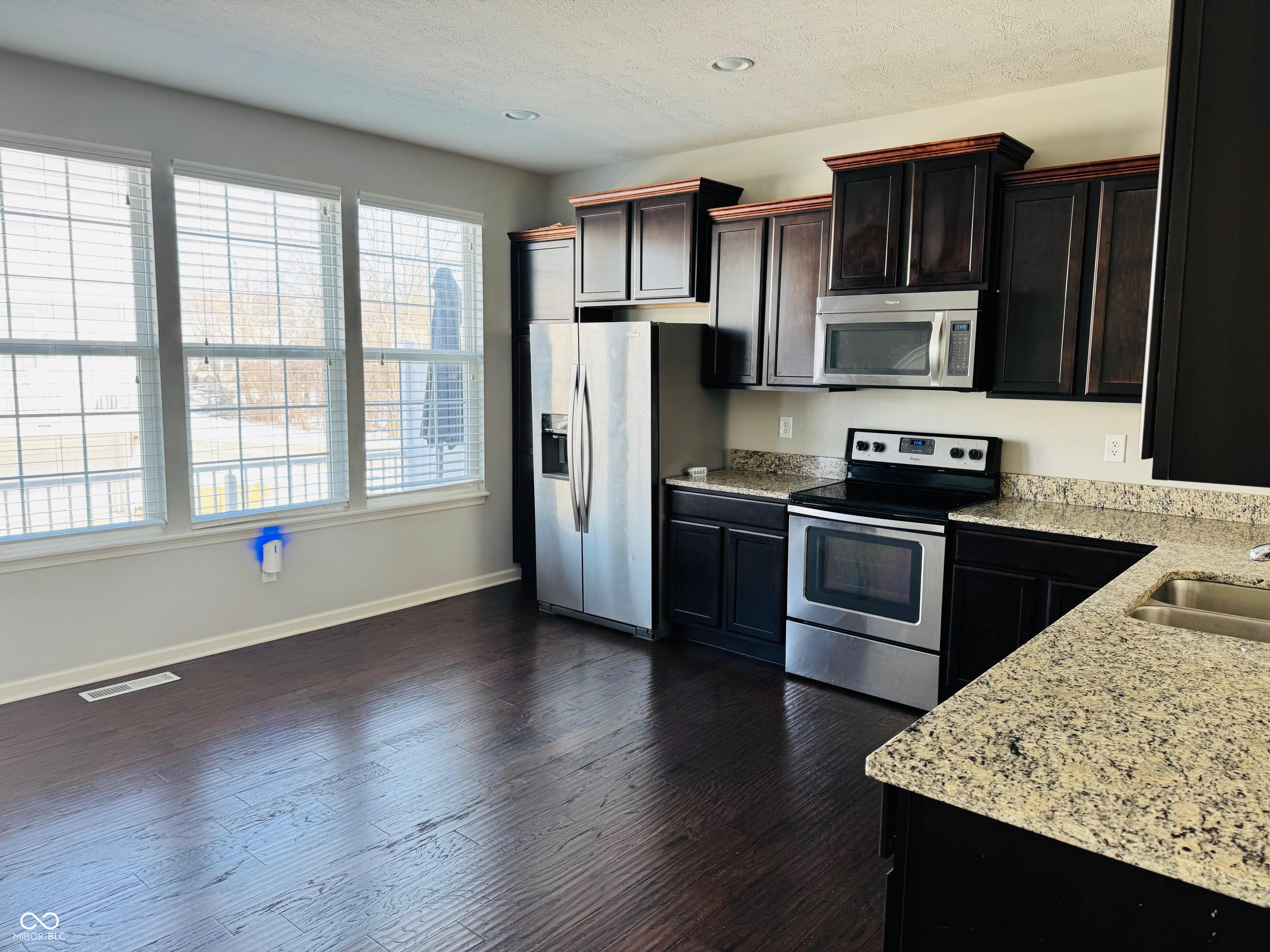 14065 Wimbleton Way Fishers, IN 46037 - Photo 8 of 23