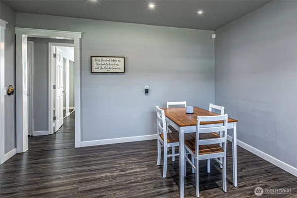 $460,000 | 411 Corrin Avenue Southeast, Orting, WA 98360