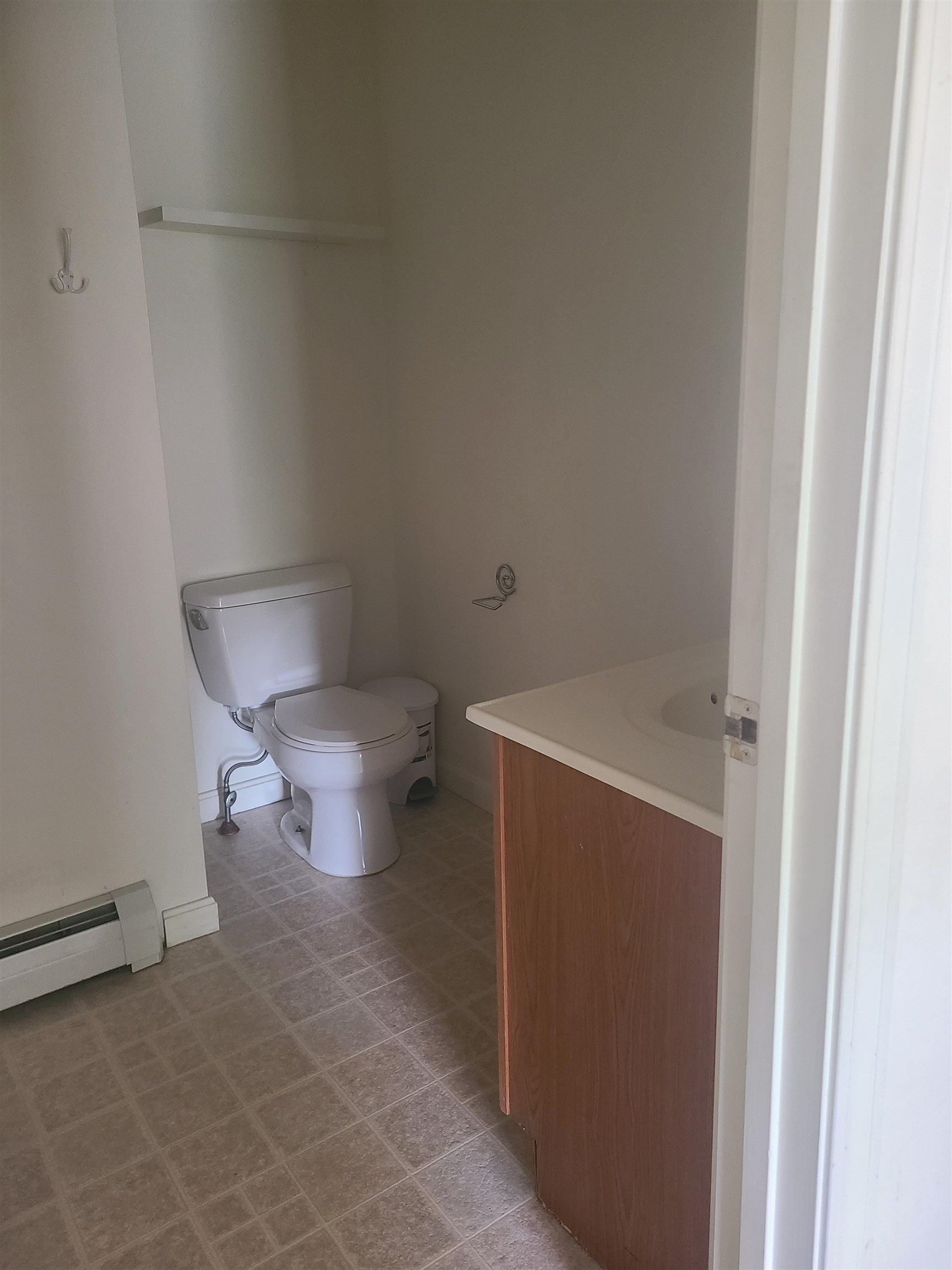 10 Myrtle Street Keene, NH 03431 - Photo 5 of 23 Gallery Image 5