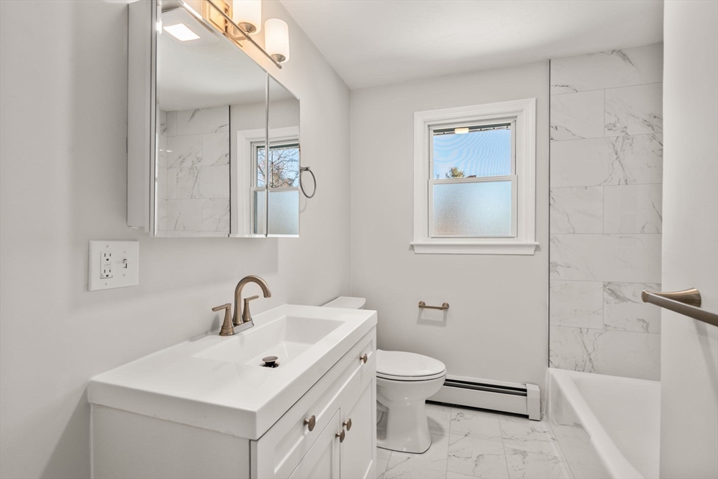 58 Wedgewood Road Worcester, MA 01602 - Photo 13 of 33