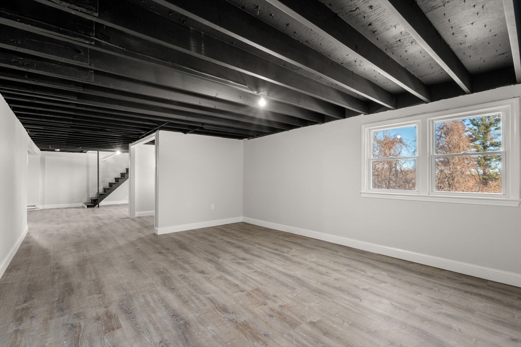 58 Wedgewood Road Worcester, MA 01602 - Photo 23 of 33