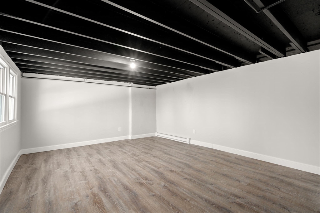 58 Wedgewood Road Worcester, MA 01602 - Photo 25 of 33