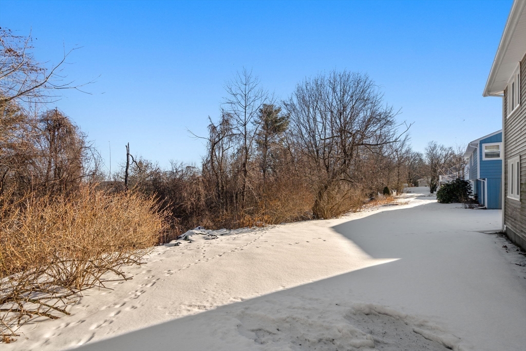 58 Wedgewood Road Worcester, MA 01602 - Photo 31 of 33