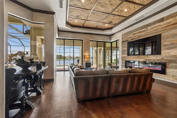 $1,699,000 | 5416 Tybee Island Drive, Apollo Beach, FL 33572