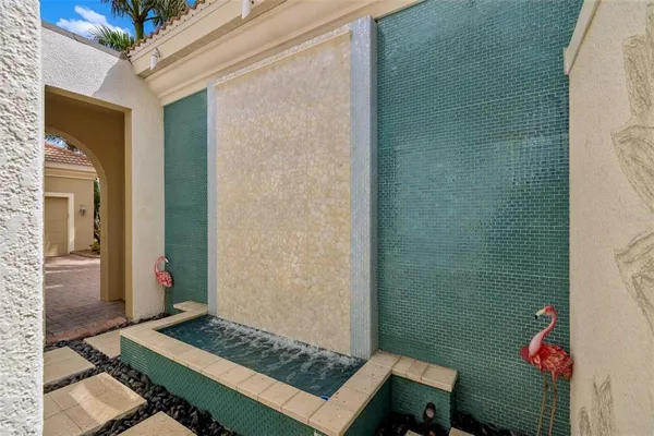 $1,699,000 | 5416 Tybee Island Drive, Apollo Beach, FL 33572