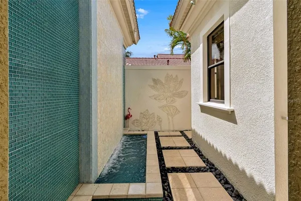 $1,699,000 | 5416 Tybee Island Drive, Apollo Beach, FL 33572