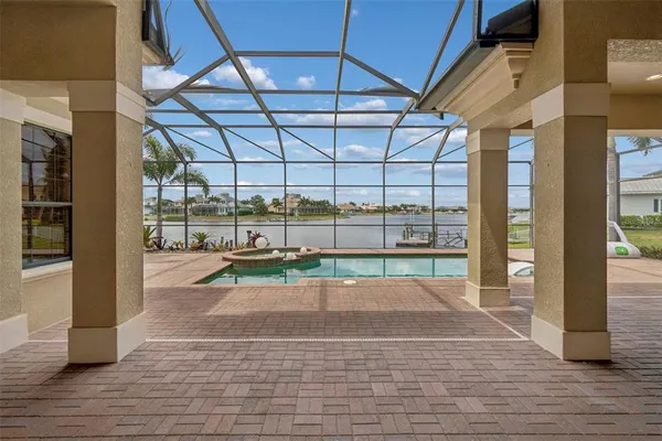 $1,699,000 | 5416 Tybee Island Drive, Apollo Beach, FL 33572