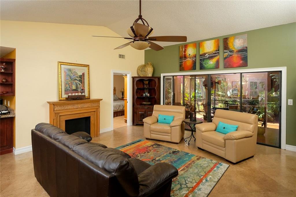 6882 Southeast Raintree Avenue Stuart, FL 34997 - Photo 8 of 35 Gallery Image 8