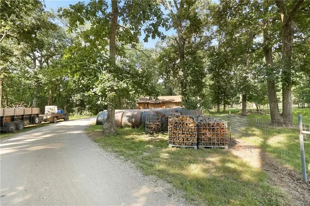 $790,000 | 28605 East 239th Street, Harrisonville, MO 64701