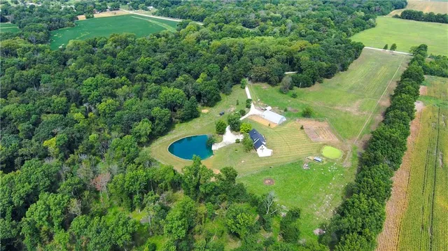 $790,000 | 28605 East 239th Street, Harrisonville, MO 64701