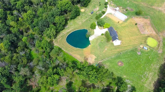 $790,000 | 28605 East 239th Street, Harrisonville, MO 64701