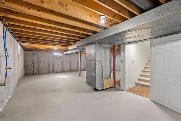 $699,999 | 25909 East 203rd Street, Pleasant Hill, MO 64080