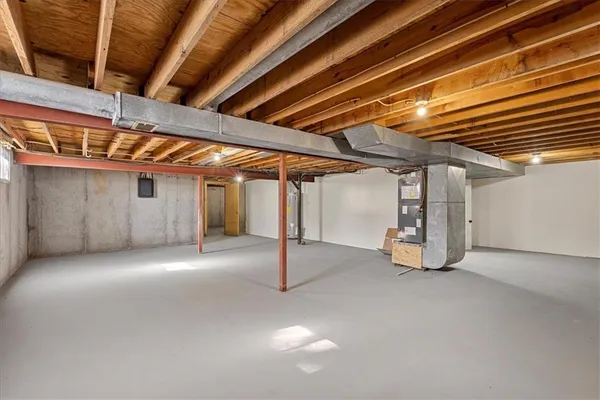 $699,999 | 25909 East 203rd Street, Pleasant Hill, MO 64080