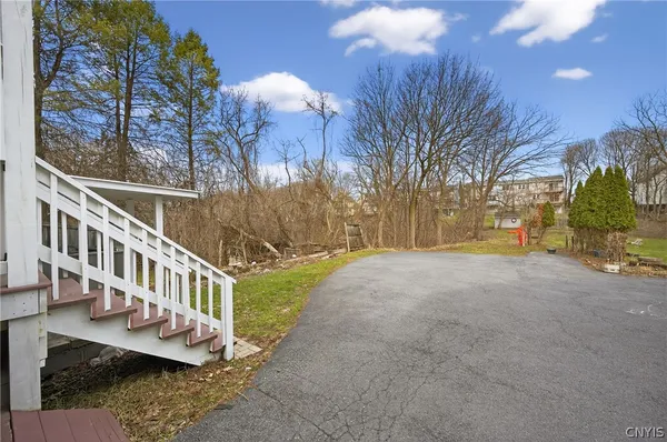 $234,000 | 812 Avery Avenue, Syracuse, NY 13204