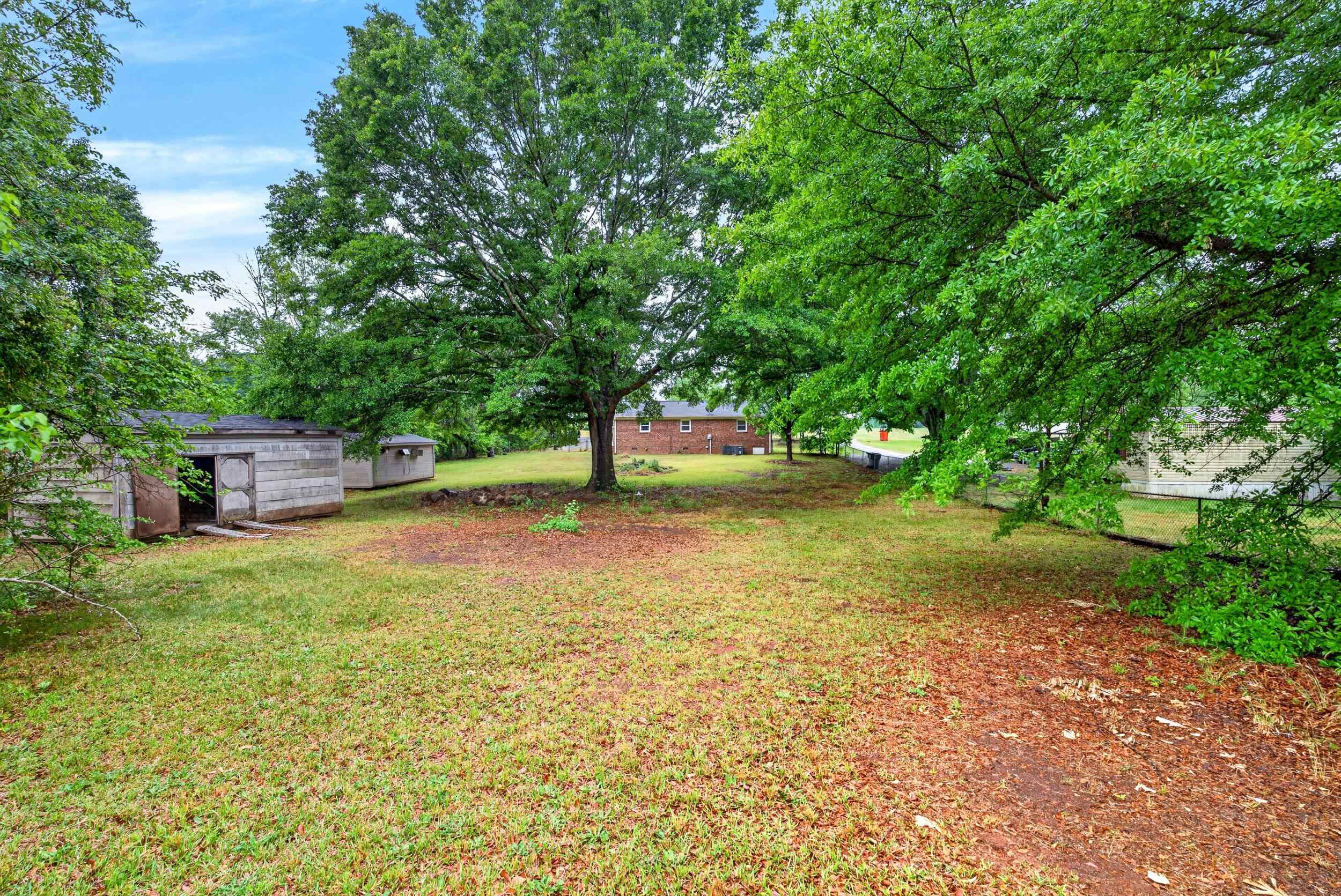 190 Goodjoin Road Campobello, SC 29322 - Photo 24 of 26