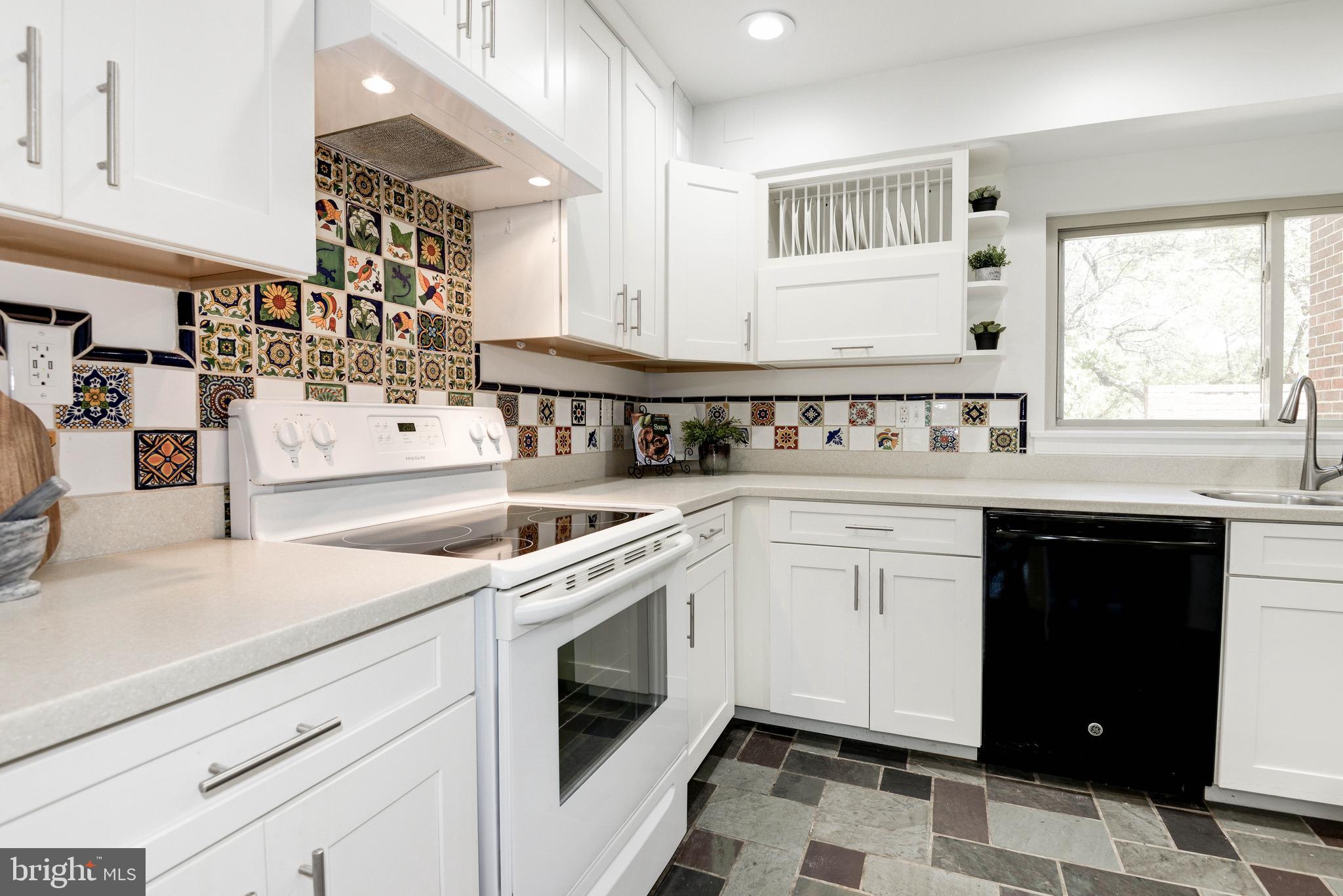 11799 Indian Ridge Road Reston, VA 20191 - Photo 17 of 62