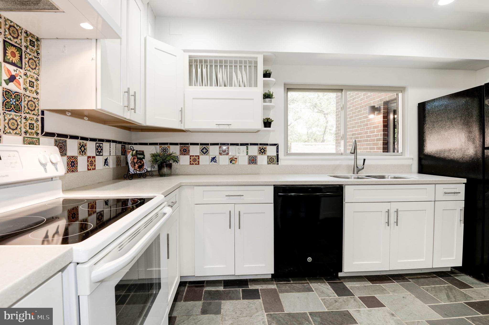 11799 Indian Ridge Road Reston, VA 20191 - Photo 18 of 62
