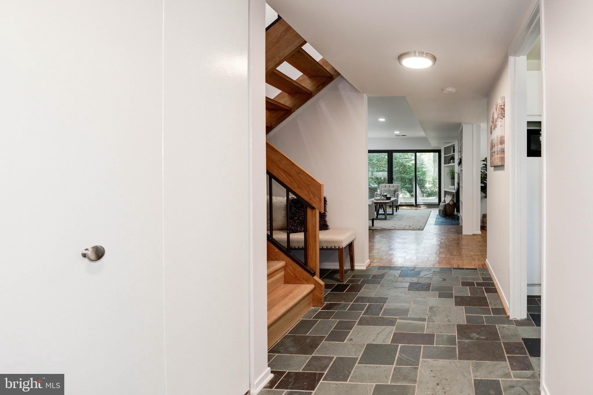 11799 Indian Ridge Road Reston, VA 20191 - Photo 4 of 62