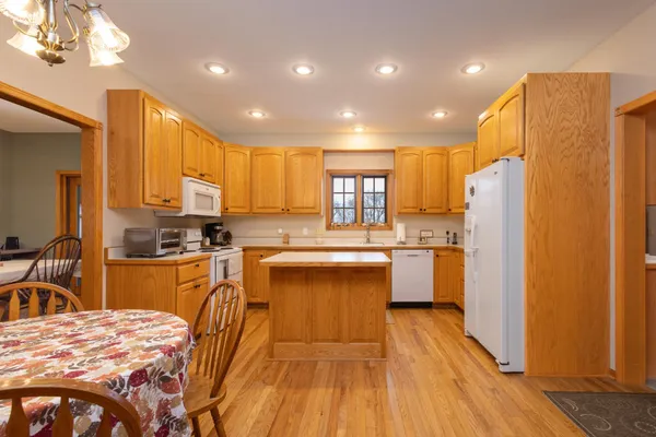 $545,000 | 30272 Co Highway 61, Henning, MN 56551