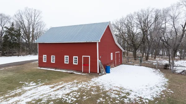 $545,000 | 30272 Co Highway 61, Henning, MN 56551