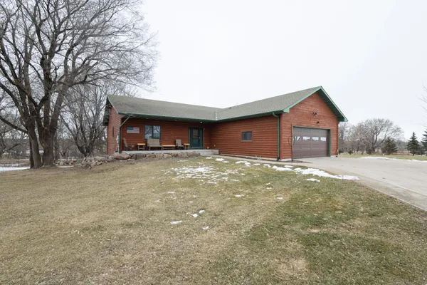 $545,000 | 30272 Co Highway 61, Henning, MN 56551
