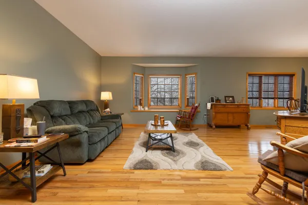 $545,000 | 30272 Co Highway 61, Henning, MN 56551